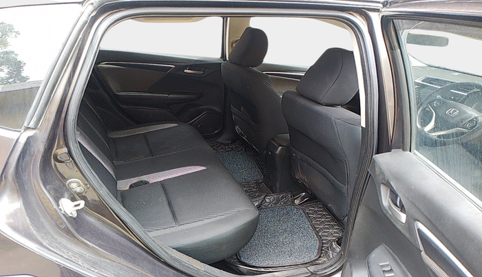 2018 Honda WR-V 1.5L I-DTEC VX MT, Diesel, Manual, 1,24,080 km, interior