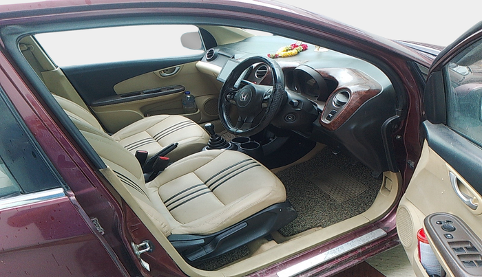 2013 Honda Amaze 1.5L I-DTEC VX, Diesel, Manual, 2,62,522 km, interior