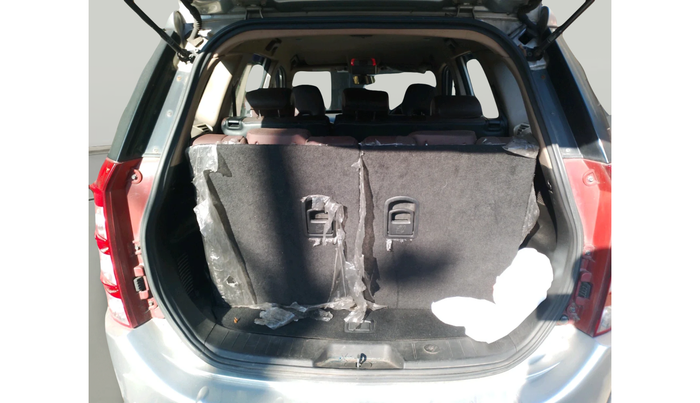 2015 Mahindra XUV500 W8, Diesel, Manual, 70,296 km, exterior