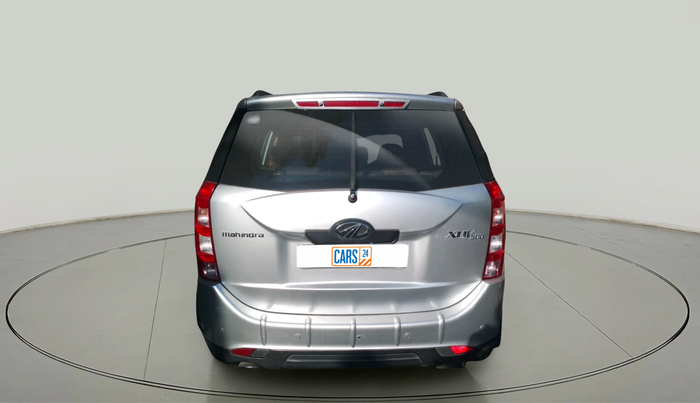 2015 Mahindra XUV500 W8, Diesel, Manual, 70,296 km, exterior