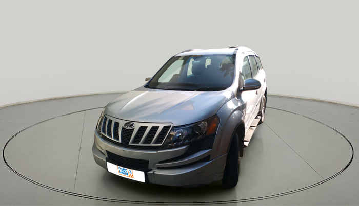 2015 Mahindra XUV500 W8, Diesel, Manual, 70,296 km, exterior