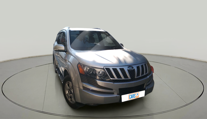 2015 Mahindra XUV500 W8, Diesel, Manual, 70,296 km, exterior