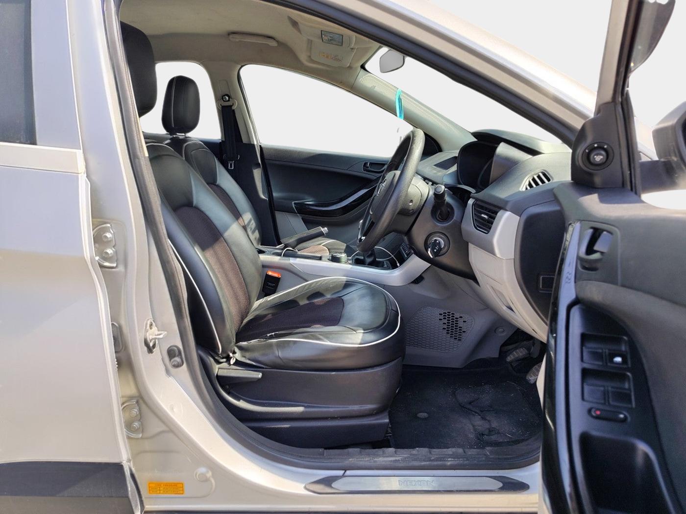 2019 Tata NEXON XM PETROL, Petrol, Manual, 95,157 km, interior