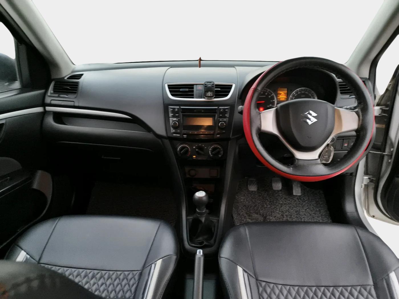 2016 Maruti Swift VXI, Petrol, Manual, 20,065 km, interior