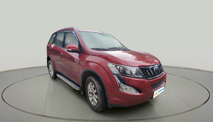 2015 Mahindra XUV500 W10, Diesel, Manual, 1,09,428 km, exterior