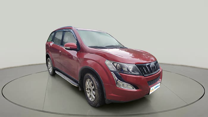 2015 Mahindra XUV500 W10, Diesel, Manual, 1,09,428 km, exterior