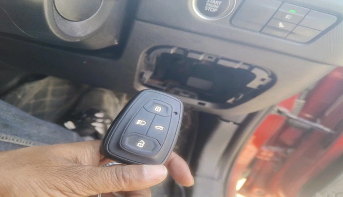 2022 Tata PUNCH CREATIVE  AMT, Petrol, Automatic, 32,478 km, interior