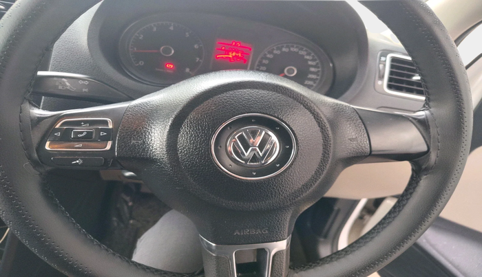 2013 Volkswagen Polo COMFORTLINE 1.2L PETROL, Petrol, Manual, 1,16,849 km, interior