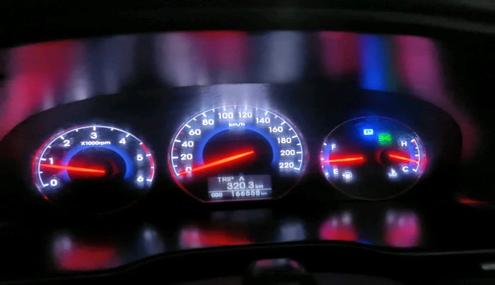 2011 Hyundai Santa Fe 4 WD AT, Diesel, Automatic, 1,66,558 km, interior