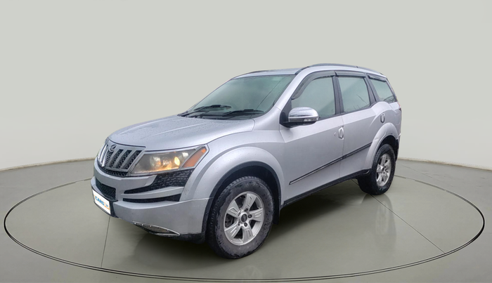 2011 Mahindra XUV500 W8, Diesel, Manual, 1,04,818 km, exterior
