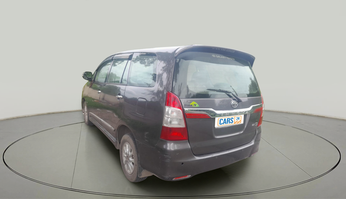 2014 Toyota Innova 2.5 VX 7 STR, Diesel, Manual, 2,65,572 km, exterior