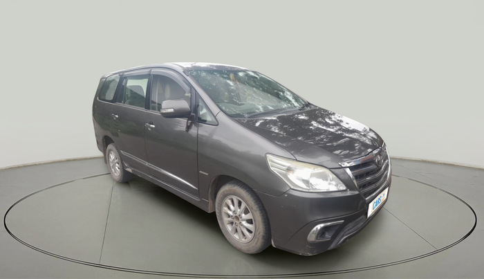 2014 Toyota Innova 2.5 VX 7 STR, Diesel, Manual, 2,65,572 km, exterior