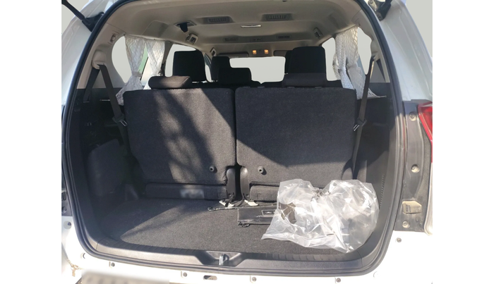 2025 Toyota Innova Crysta 2.4 GX 8STR, Diesel, Manual, 6,015 km, exterior