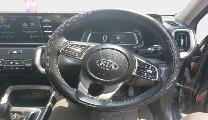 2020 KIA SONET HTK PLUS 1.0 IMT, Petrol, Manual, 42,683 km, interior