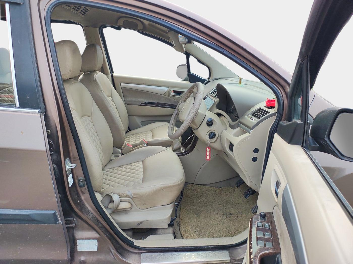 2013 Maruti Ertiga VDI, Diesel, Manual, 87,296 km, interior
