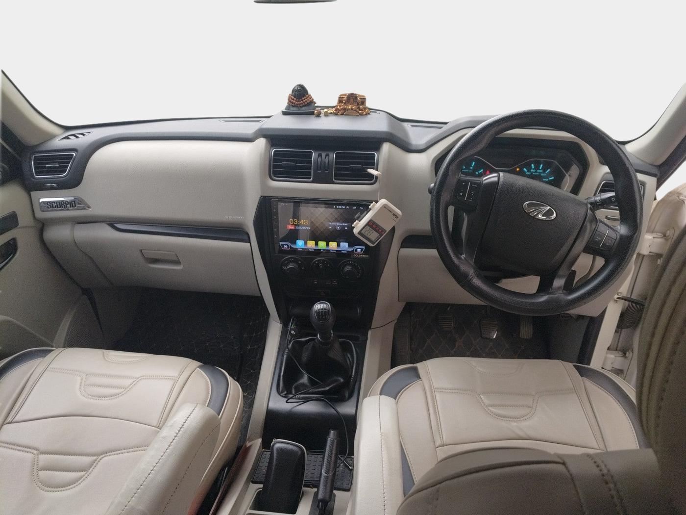 2021 Mahindra Scorpio S5, Diesel, Manual, 45,567 km, interior