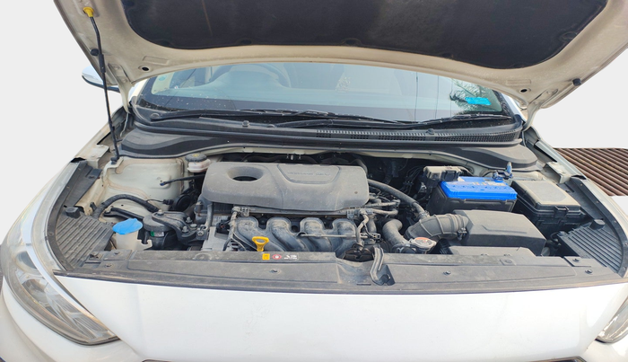 2018 Hyundai Verna 1.6 VTVT SX, Petrol, Manual, 58,358 km, exterior