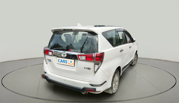 2016 Toyota Innova Crysta 2.4 GX 7 STR, Diesel, Manual, 2,81,561 km, exterior