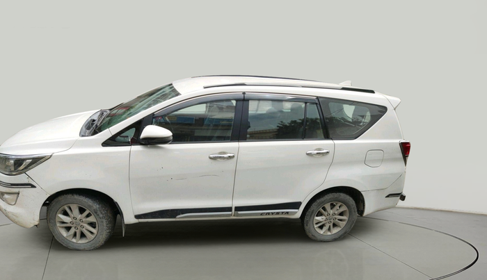 2016 Toyota Innova Crysta 2.4 GX 7 STR, Diesel, Manual, 2,81,561 km, exterior