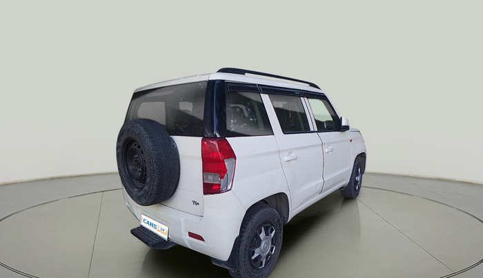 2018 Mahindra TUV300 T6 PLUS, Diesel, Manual, 80,741 km, exterior