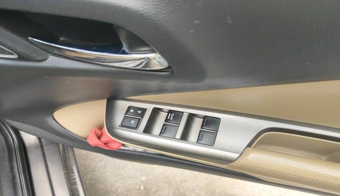 2017 Honda City 1.5L I-DTEC VX, Diesel, Manual, 1,50,125 km, interior