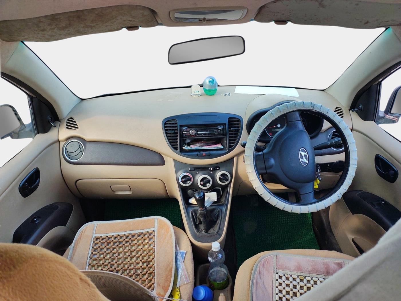 2010 Hyundai i10 ERA 1.1, Petrol, Manual, 52,242 km, interior