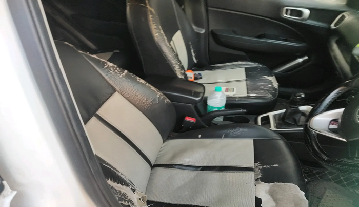 2021 Hyundai VENUE S 1.2, Petrol, Manual, 14,939 km, interior