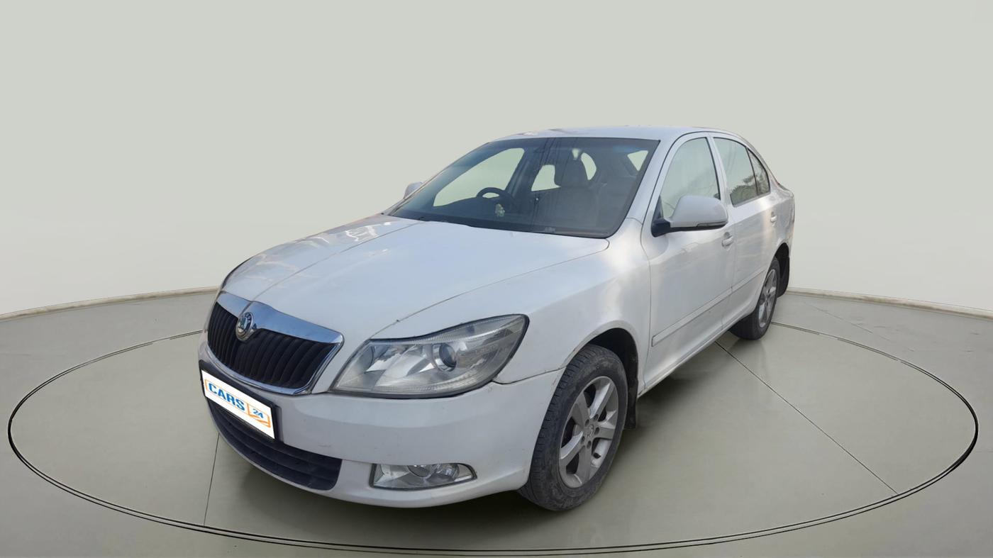 2012 Skoda Laura ELEGANCE 2.0 TDI CR MT, Diesel, Manual, 1,19,353 km, exterior