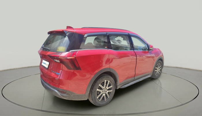 2022 Mahindra XUV700 AX 7 P MT 7 STR, Petrol, Manual, 50,446 km, exterior
