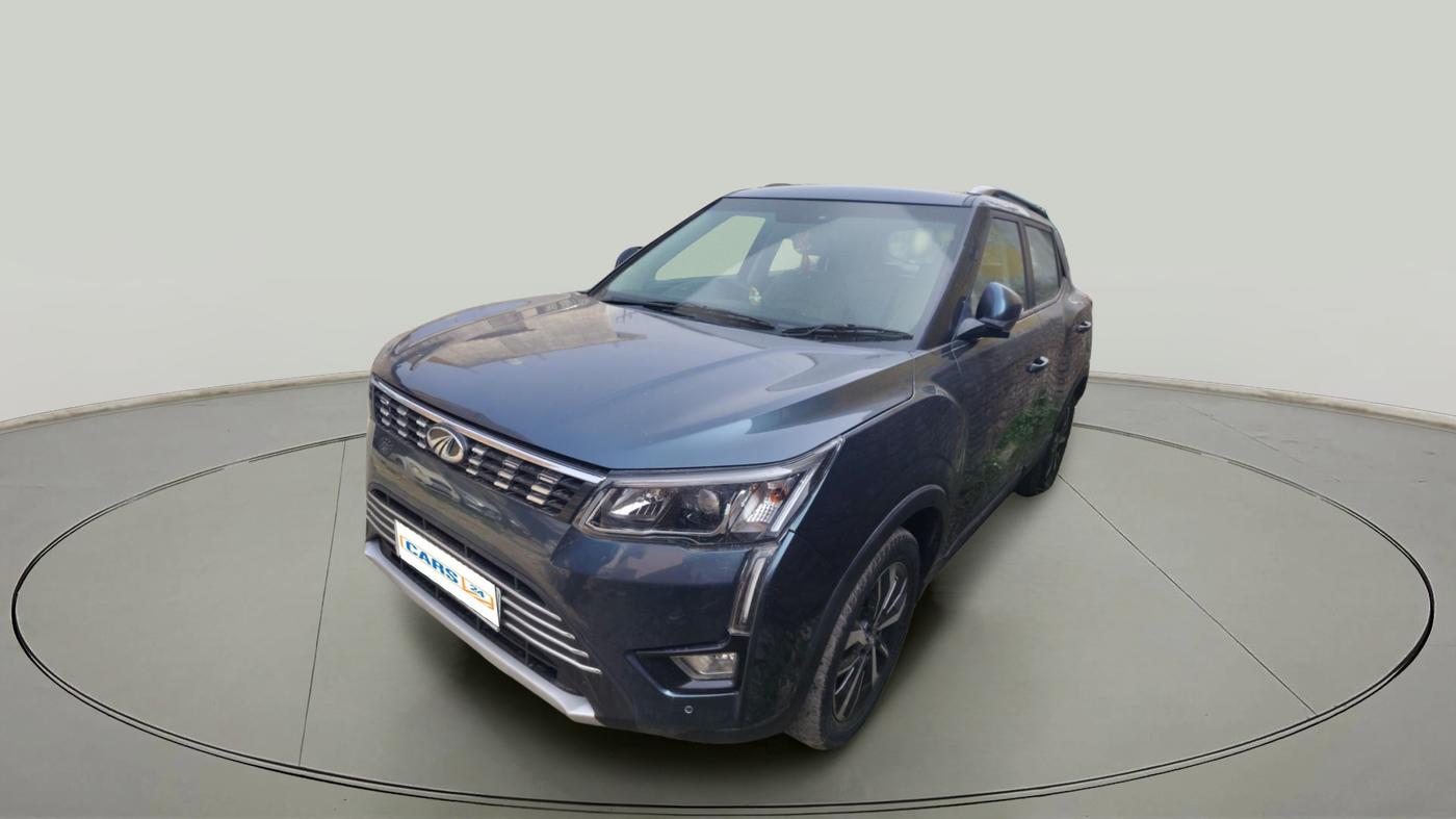 2020 Mahindra XUV300 W8 (O) 1.2 PETROL, Petrol, Manual, 73,299 km, exterior