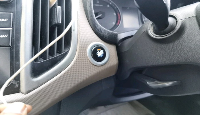 2015 Hyundai Creta SX PLUS 1.6 DIESEL, Diesel, Manual, 1,36,318 km, interior