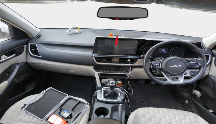 2023 KIA SELTOS HTX PETROL 1.5, Petrol, Manual, 40,910 km, interior