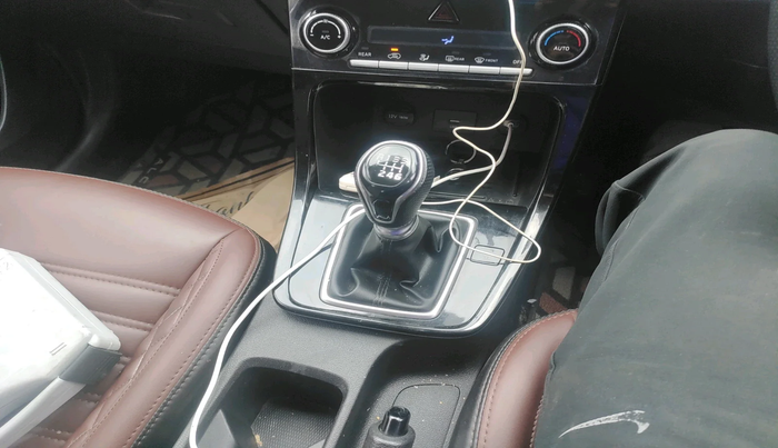 2022 Hyundai ALCAZAR PRESTIGE 1.5 MT 7STR, Diesel, Manual, 76,924 km, interior