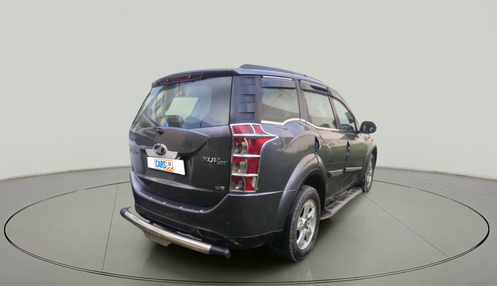 2015 Mahindra XUV500 W8 1.99, Diesel, Manual, 91,963 km, exterior