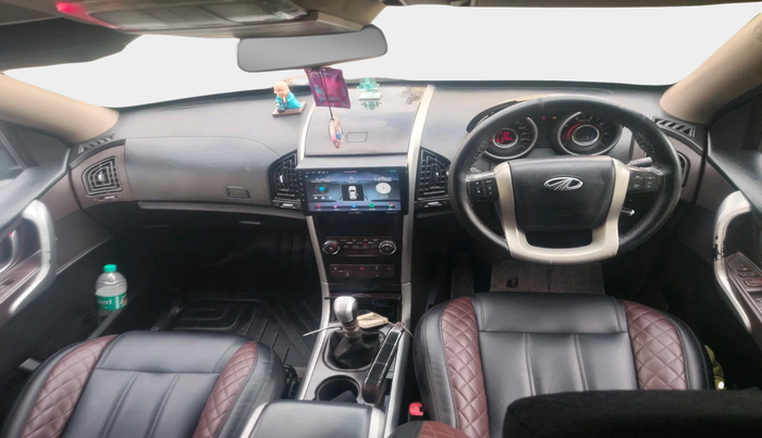2015 Mahindra XUV500 W8 1.99, Diesel, Manual, 91,963 km, interior