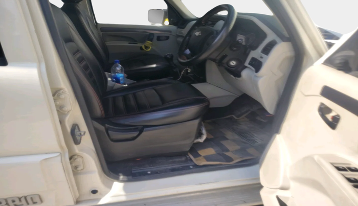 2021 Mahindra Scorpio S5, Diesel, Manual, 52,280 km, interior