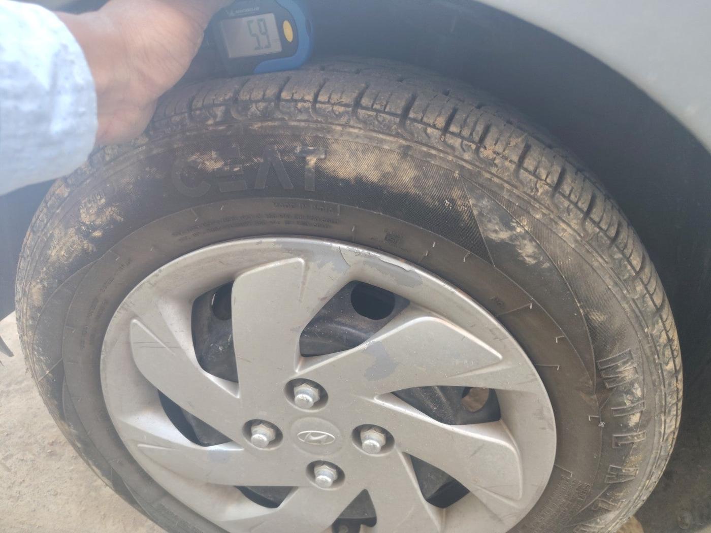 2018 Hyundai NEW SANTRO ASTA MT, Petrol, Manual, 64,705 km, tyre