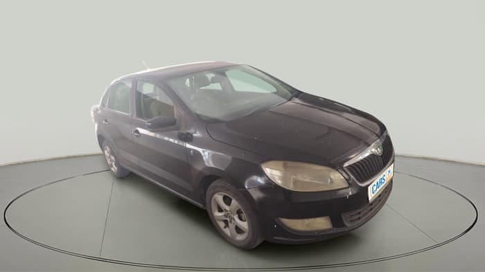 2013 Skoda Rapid ELEGANCE 1.6 TDI CR MT, Diesel, Manual, 77,282 km, exterior