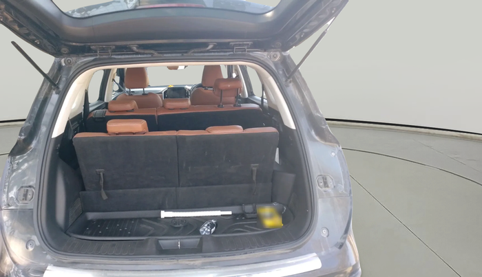 2021 MG HECTOR PLUS SELECT 2.0 DIESEL TURBO MT 7-STR, Diesel, Manual, 92,438 km, exterior