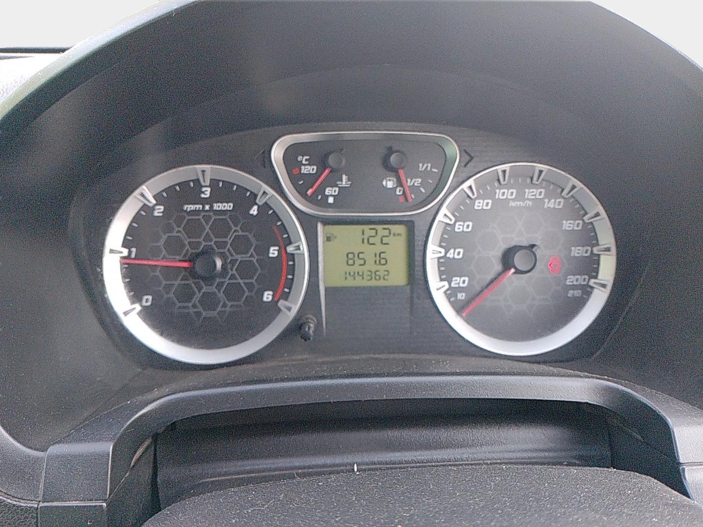 2012 Ford Fiesta TITANIUM DIESEL, Diesel, Manual, 1,44,362 km, interior