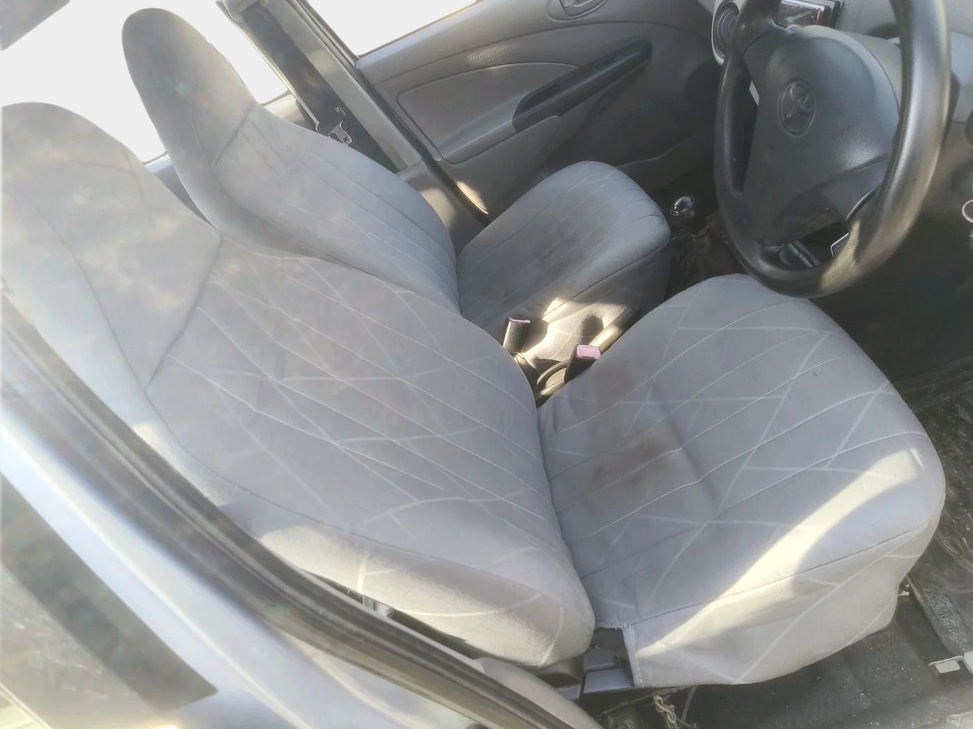 2011 Toyota Etios G, Petrol, Manual, 93,159 km, interior