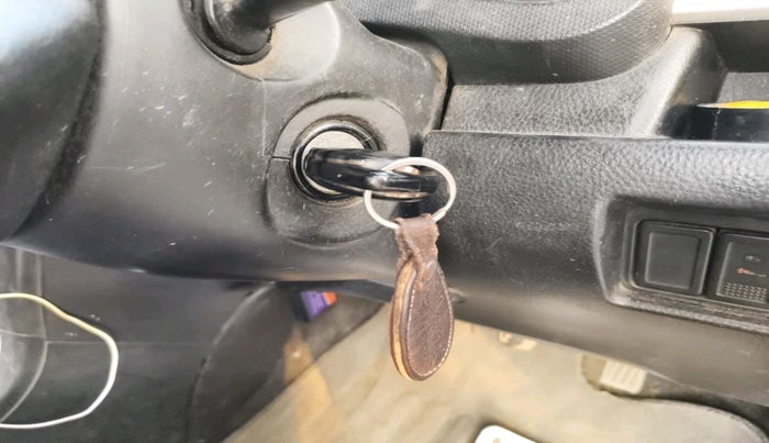 2013 Maruti Swift VDI, Diesel, Manual, 1,77,342 km, interior