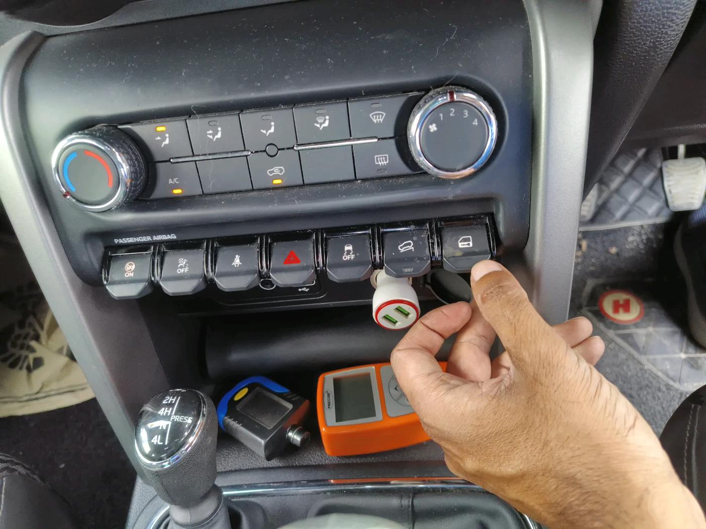 2024 Mahindra Thar LX D 4*4 MT HT, Diesel, Manual, 14,525 km, interior
