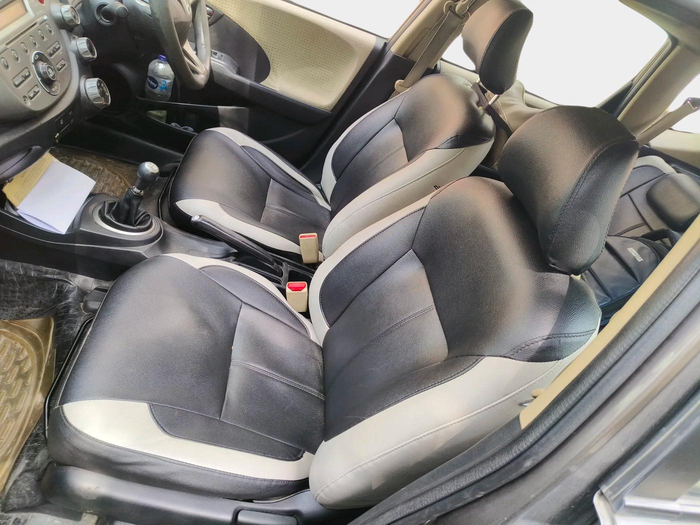2012 Honda Jazz 1.2 L I-VTEC SELECT, Petrol, Manual, 1,29,722 km, interior