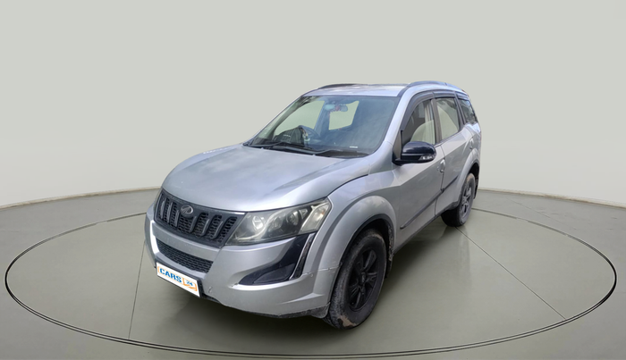2016 Mahindra XUV500 W6, Diesel, Manual, 1,20,963 km, exterior