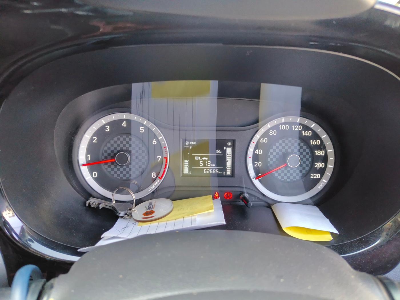 2022 Hyundai GRAND I10 NIOS SPORTZ 1.2 KAPPA VTVT CNG, Petrol, Manual, 62,685 km, interior