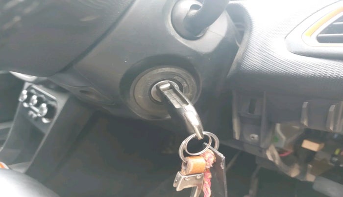 2019 Tata TIAGO NRG PETROL, Petrol, Manual, 81,853 km, interior