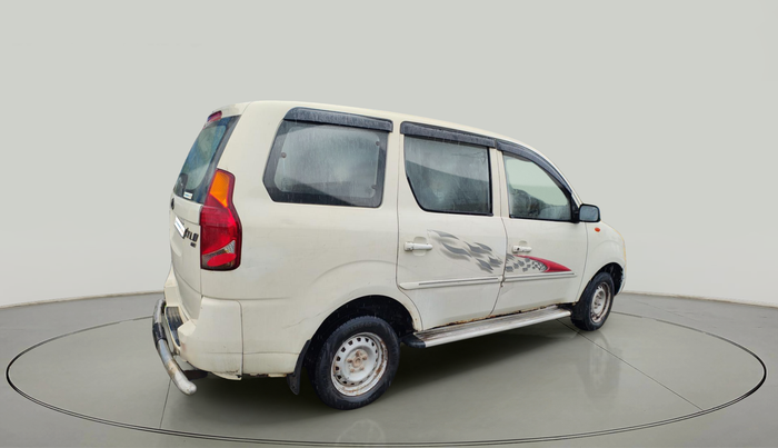 2011 Mahindra Xylo D2 BS III, Diesel, Manual, 1,18,167 km, exterior