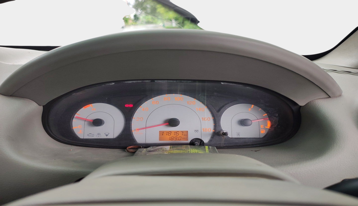 2011 Mahindra Xylo D2 BS III, Diesel, Manual, 1,18,167 km, interior