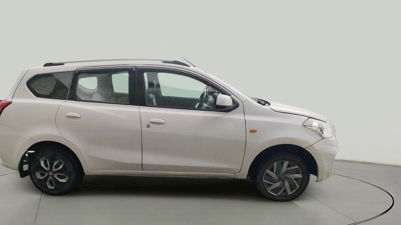 2020 Datsun Go Plus T, Petrol, Manual, 33,161 km, exterior